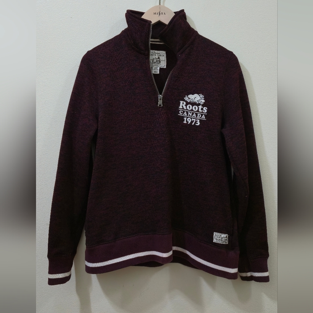 Roots sweater